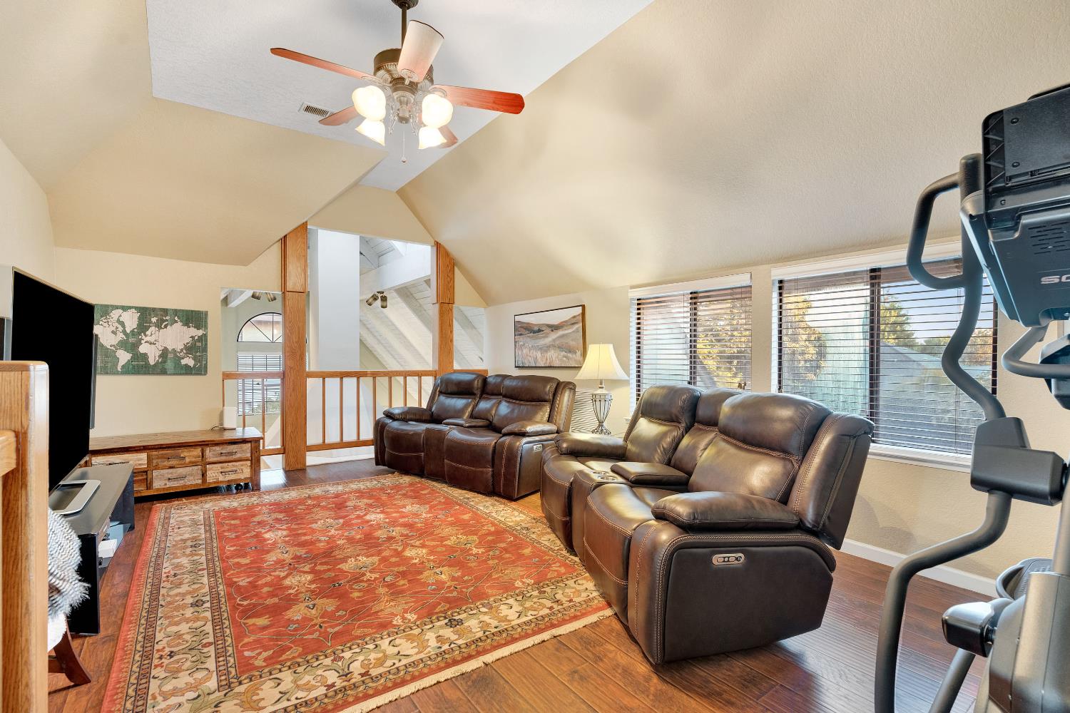 327 E Audubon Drive, Fresno, CA, 93720