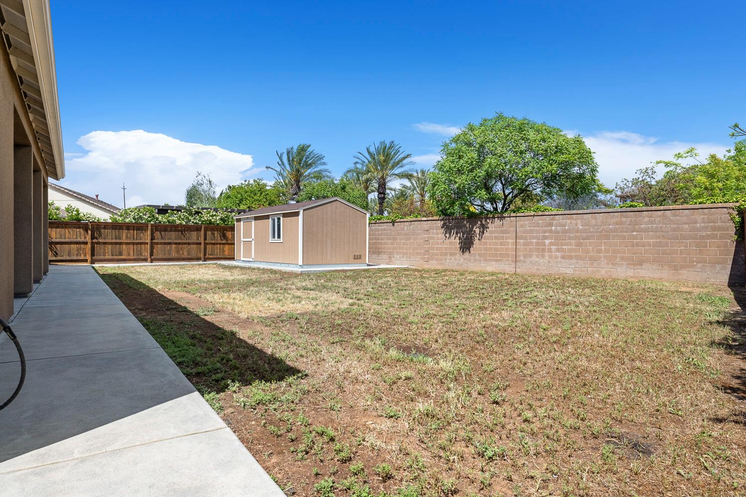 1945 N Emil Avenue, Clovis, CA, 93619