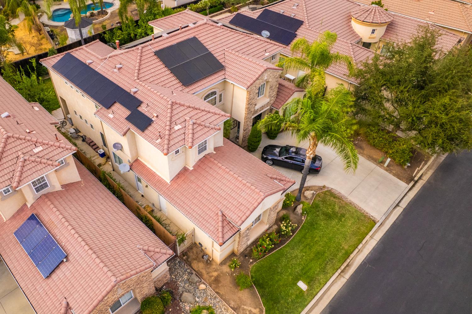 Single Family in Fresno - photo 3