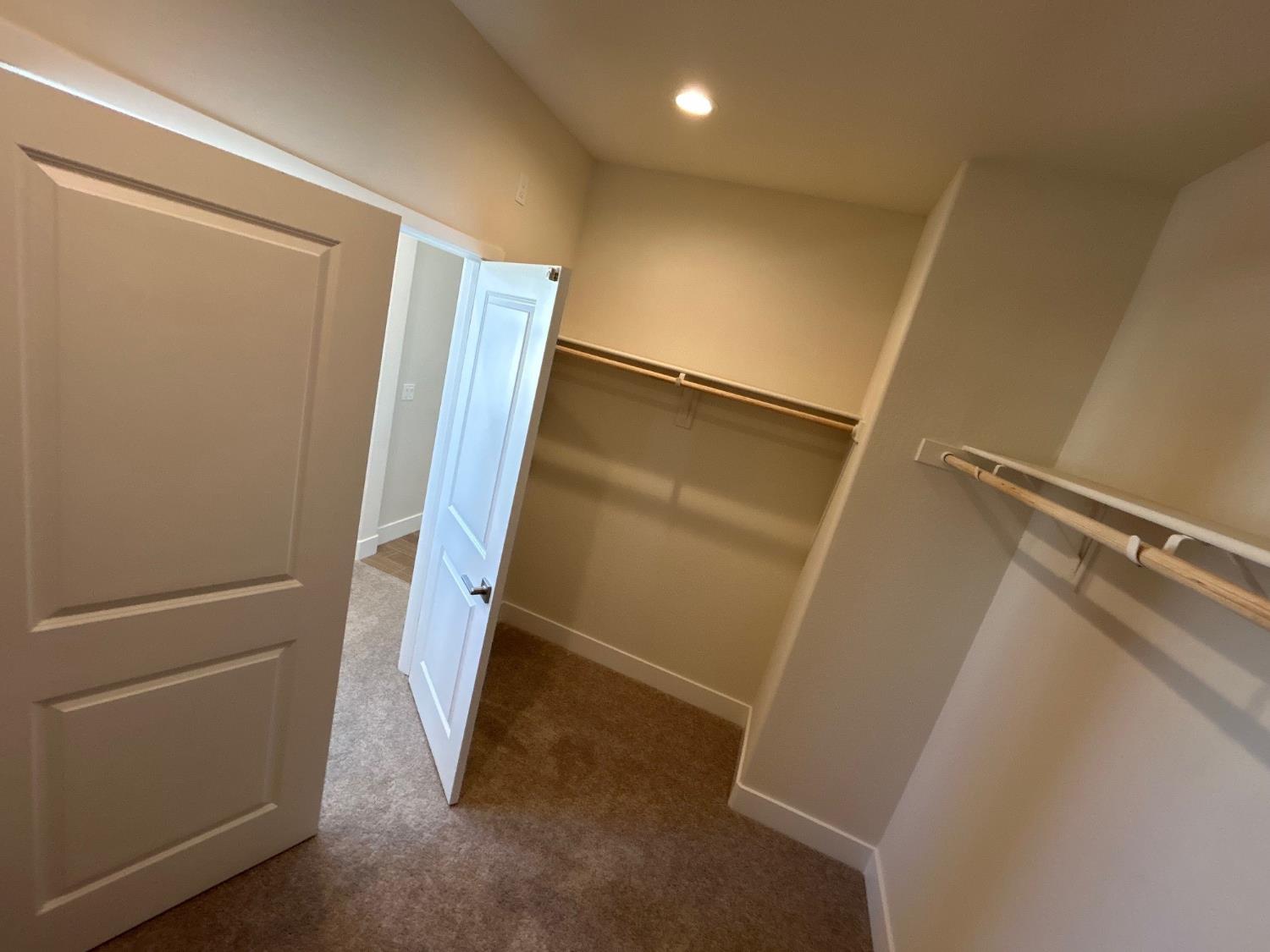 2822 E Corteza Drive, Fresno, CA, 93730
