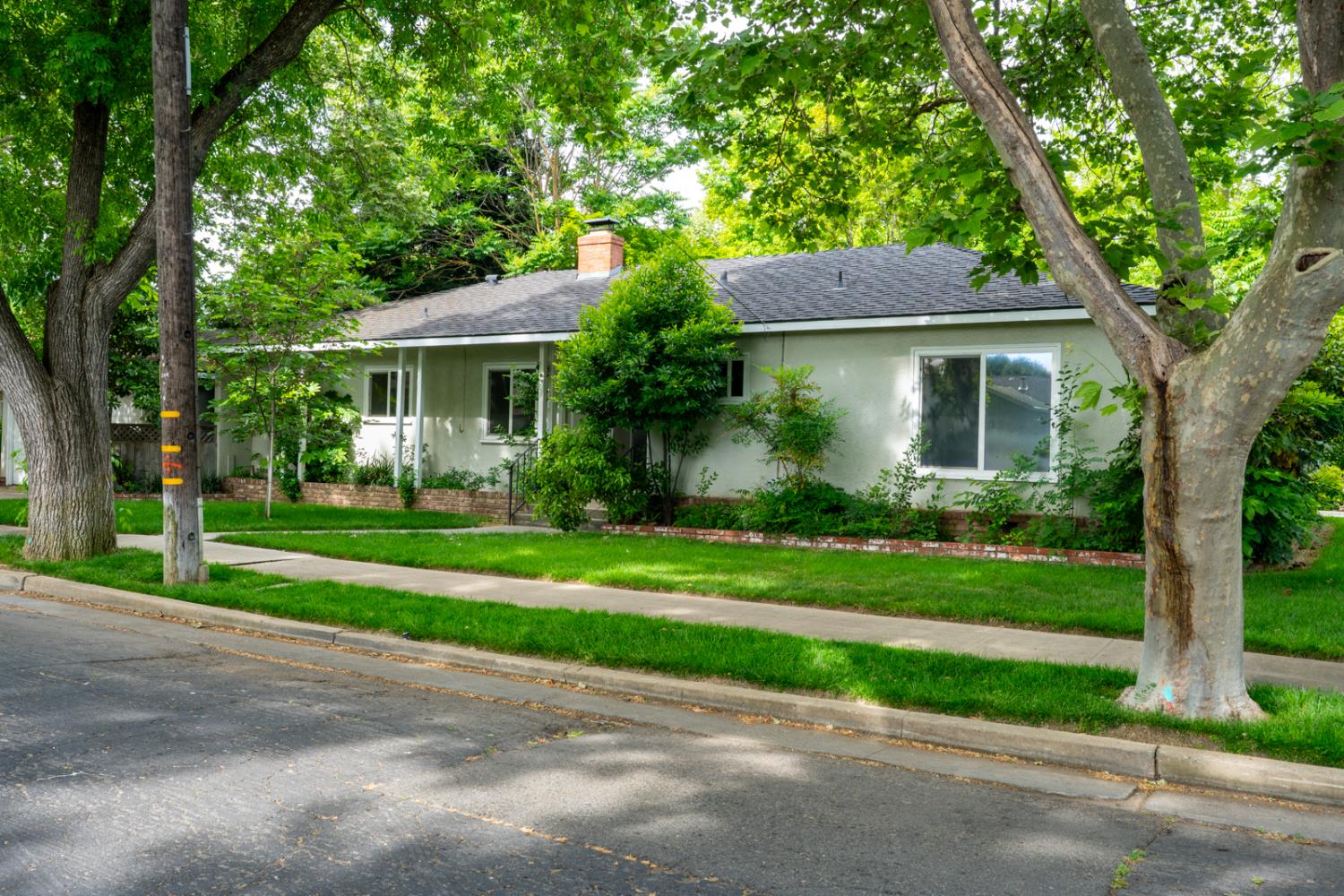 2034 Mcpherson Avenue, Dos Palos, CA, 93620