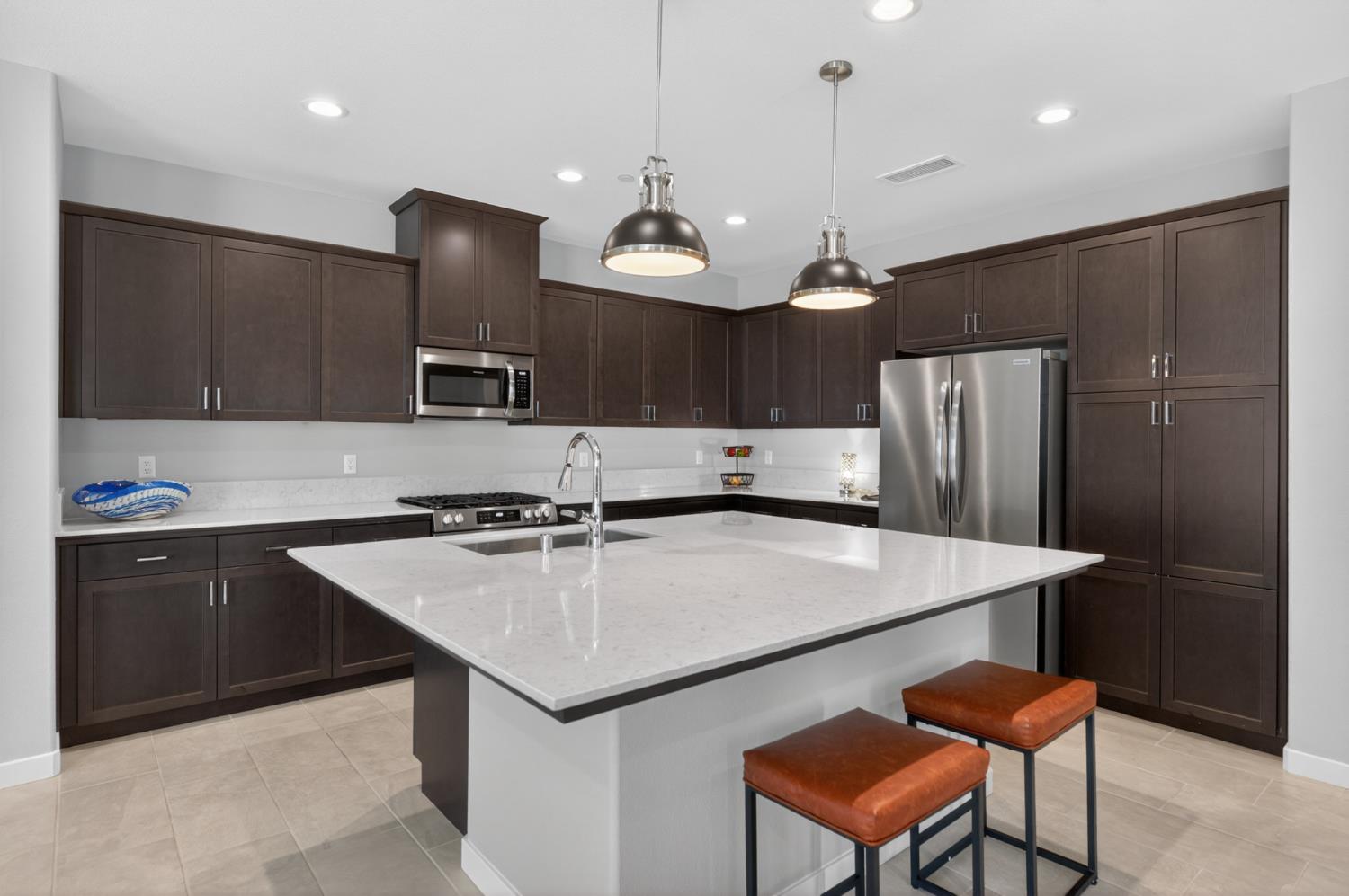 4185 Ryan Lane, Madera, CA, 93636