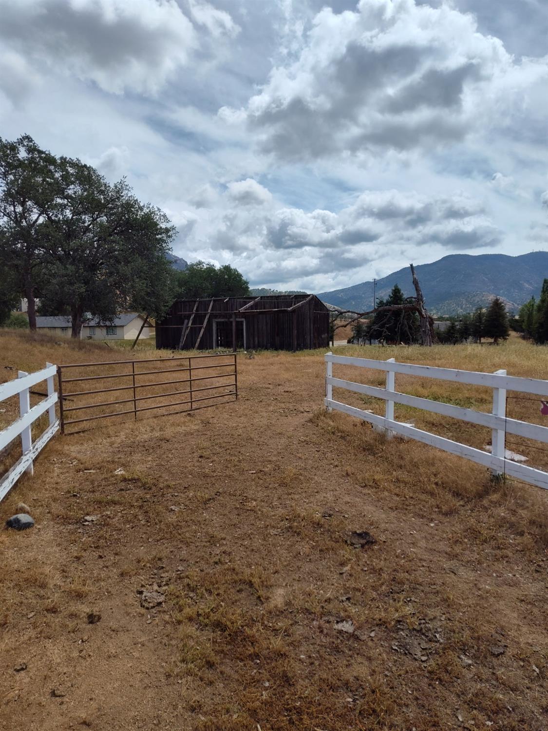 Vacant Lot in Sanger