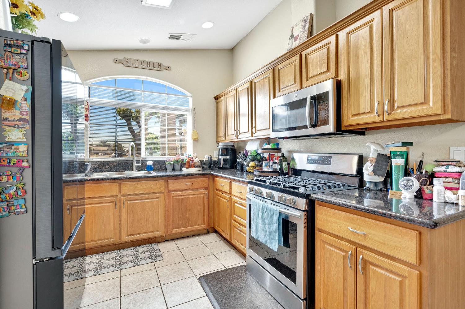 980 Redwood Street, Parlier, CA, 93648