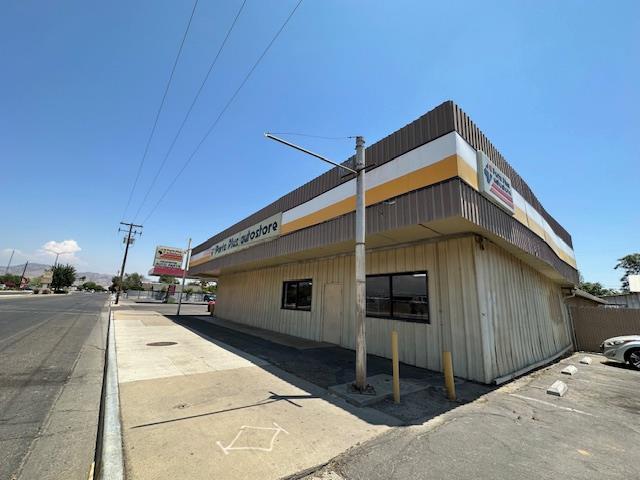 Property Photo 3