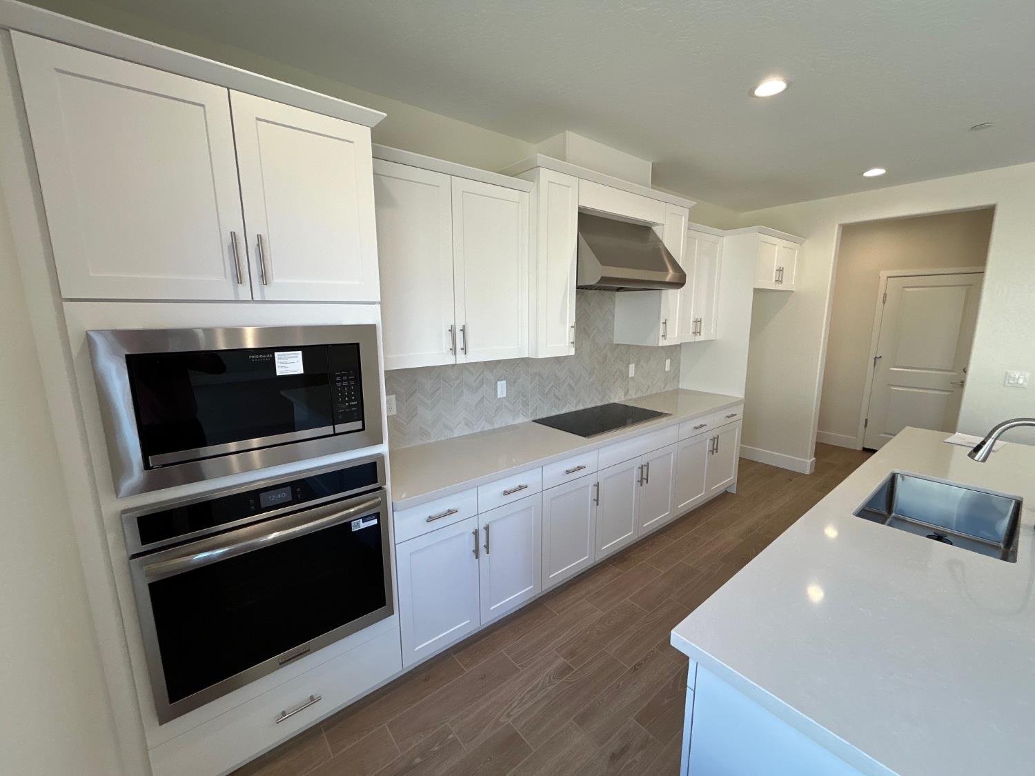2822 E Corteza Drive, Fresno, CA, 93730