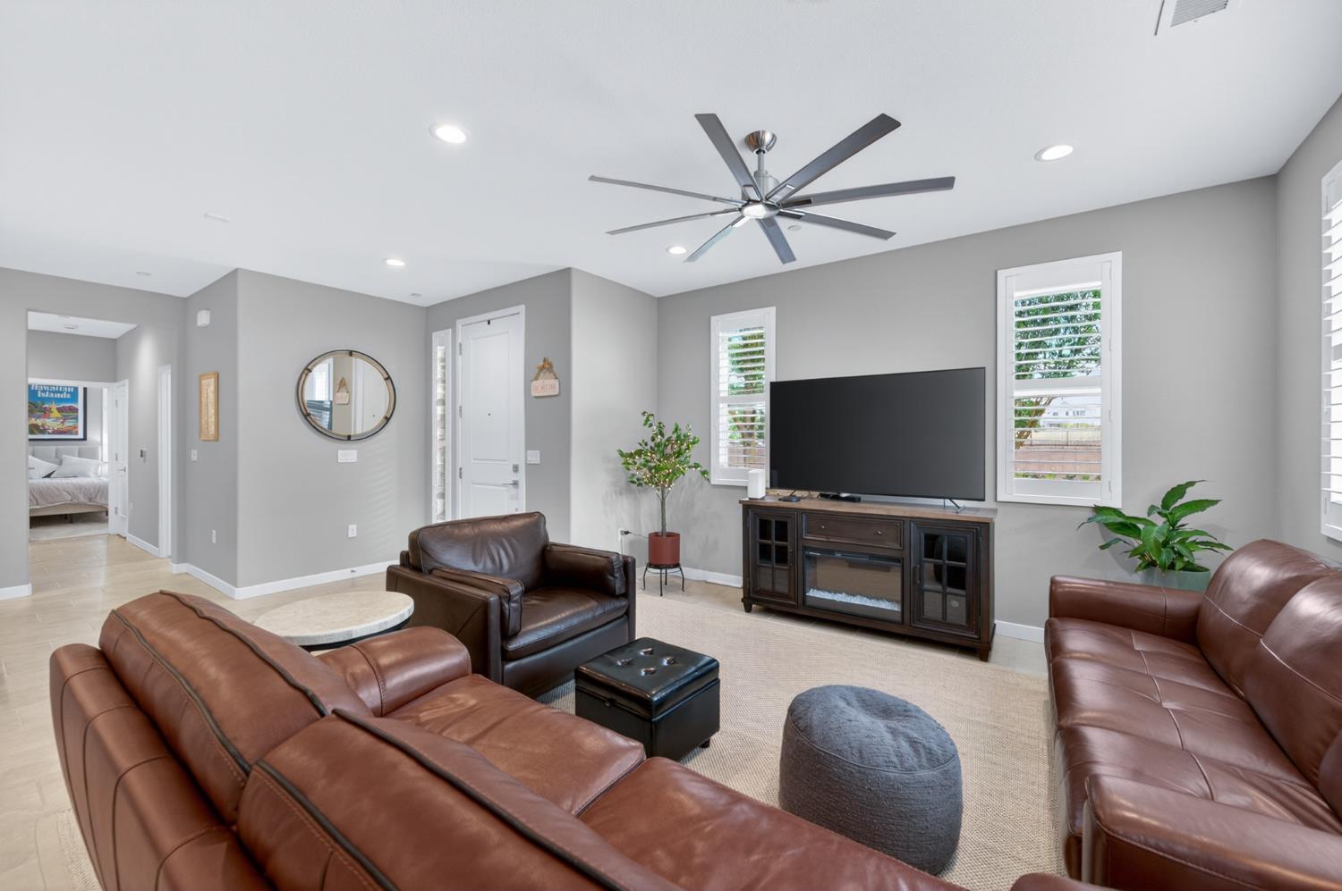 4185 Ryan Lane, Madera, CA, 93636