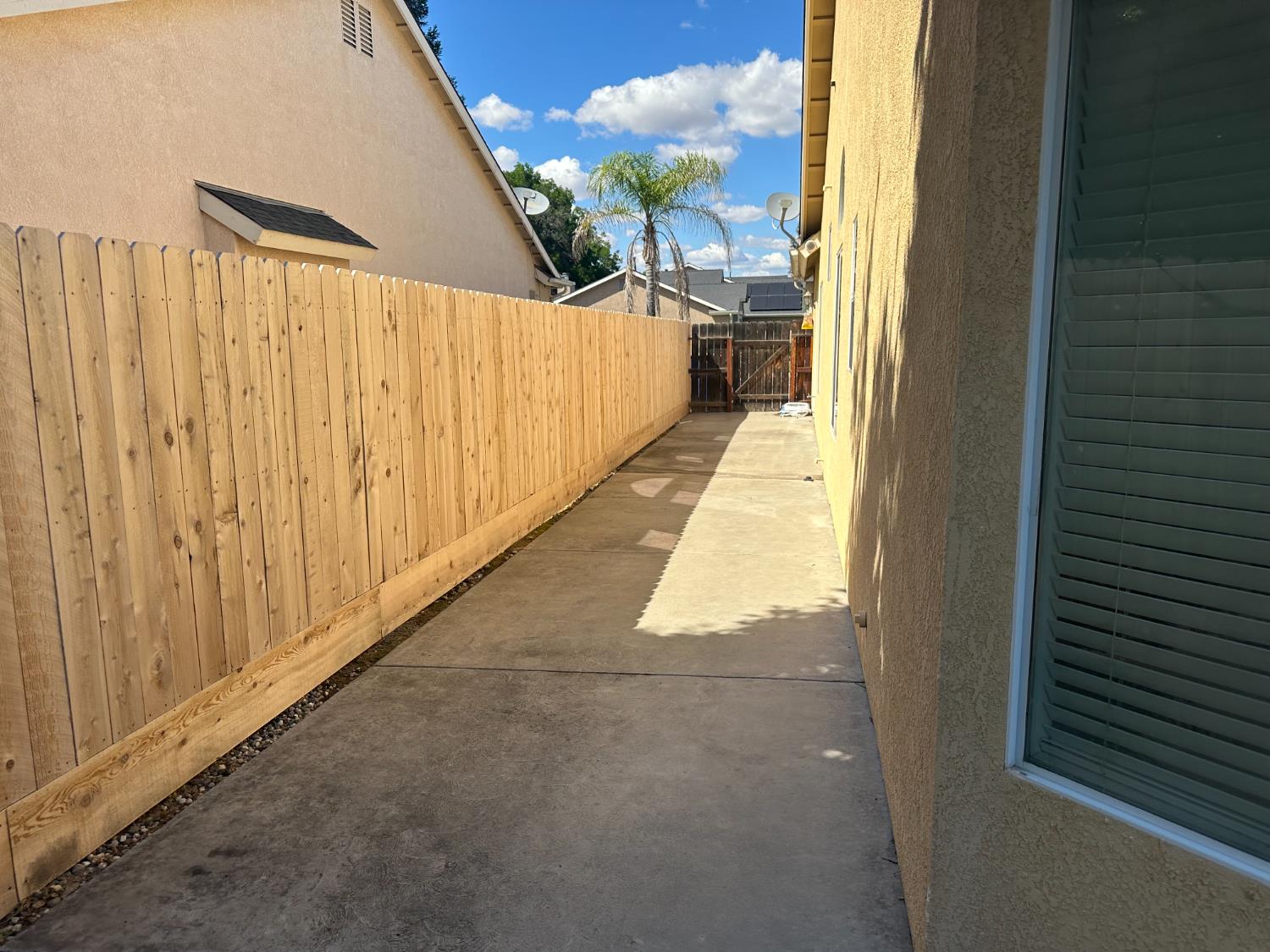 2523 E Cole Avenue, Fresno, CA, 93720 2523 E Cole Avenue, Fresno, CA, 93720