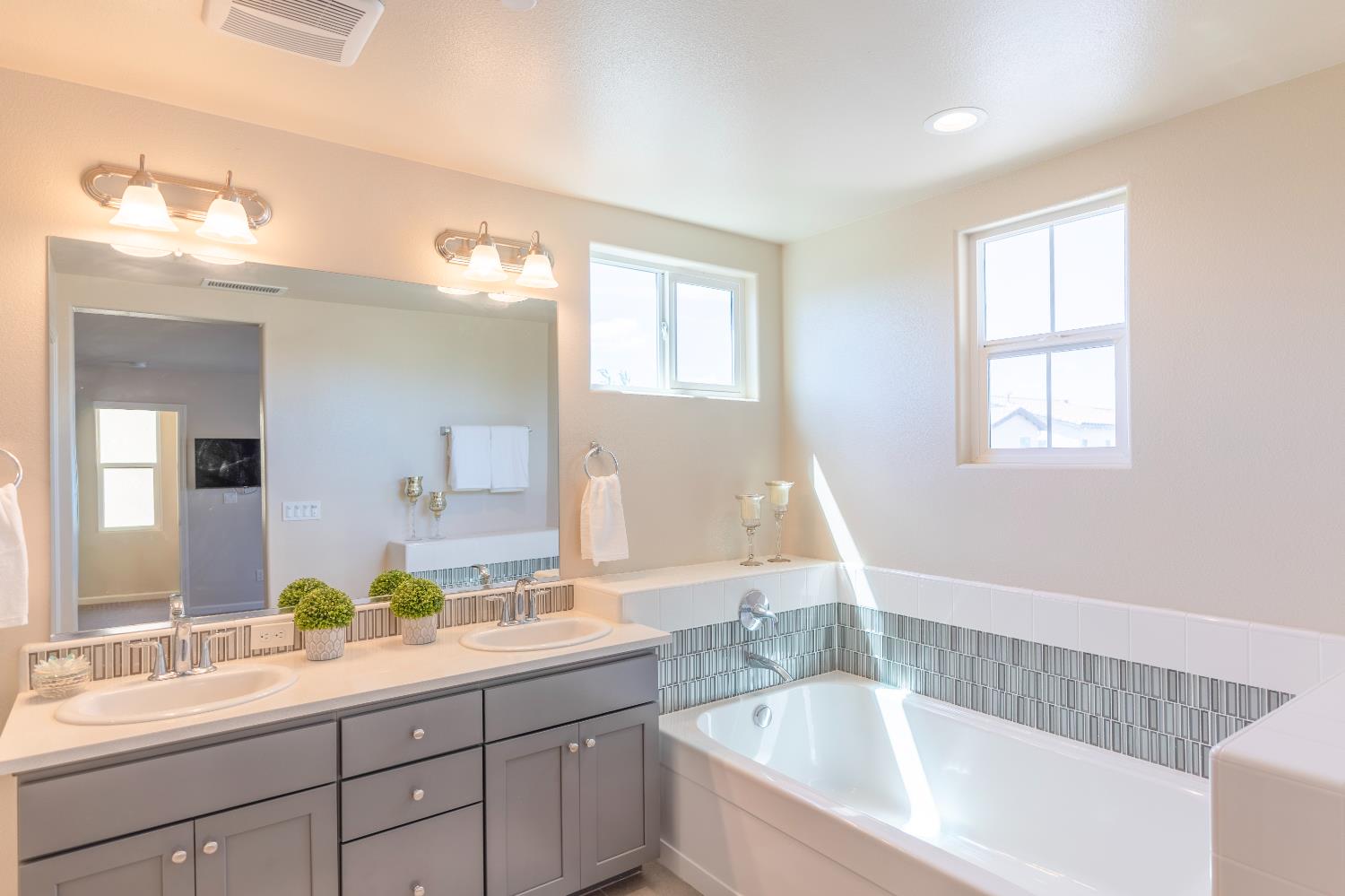 179 Sunset Drive S, Madera, CA, 93636