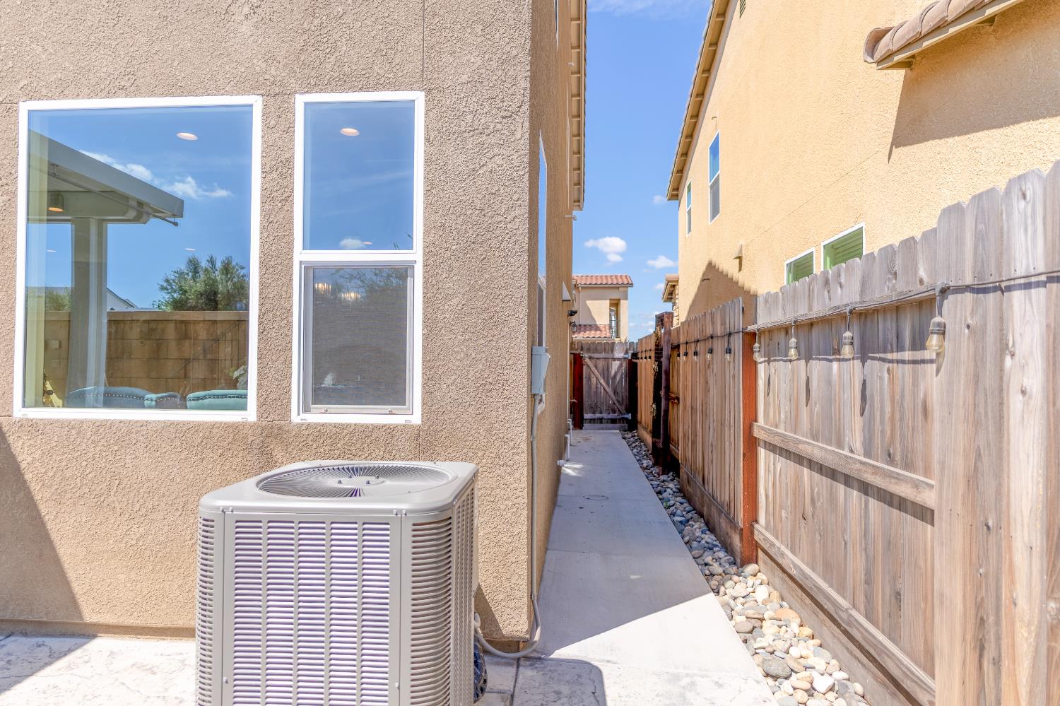 179 Sunset Drive S, Madera, CA, 93636