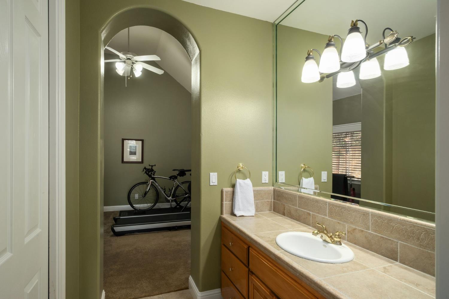 3386 E Via Monte Verdi Avenue, Clovis, CA, 93619