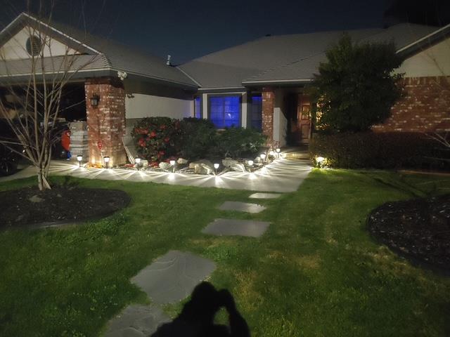 Single Family in Fresno - photo 2