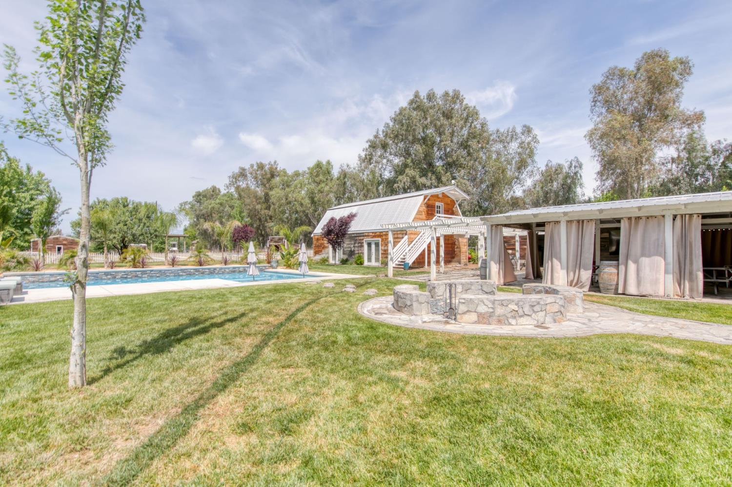 12215 N Friant Road, Fresno, CA, 93730