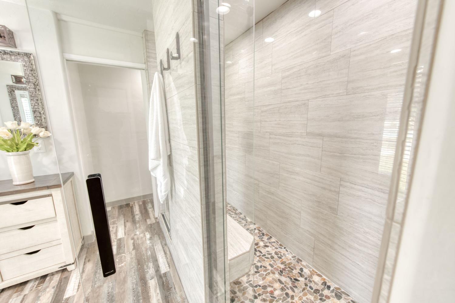 12215 N Friant Road, Fresno, CA, 93730