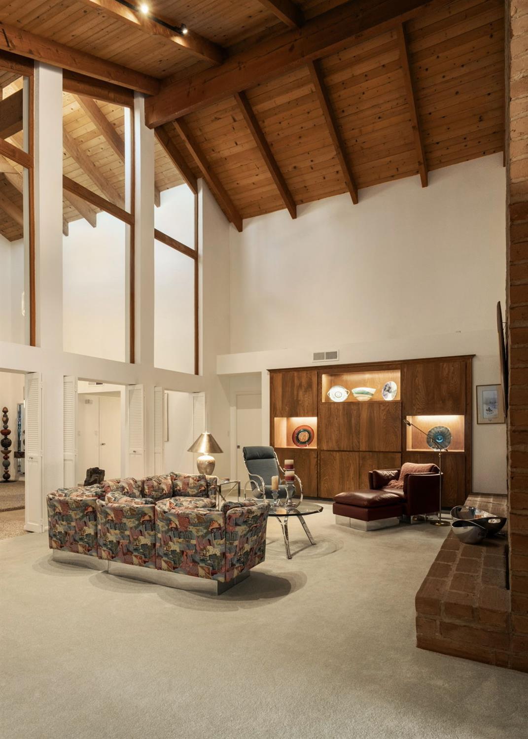 2273 W Dovewood Lane, Fresno, CA, 93711