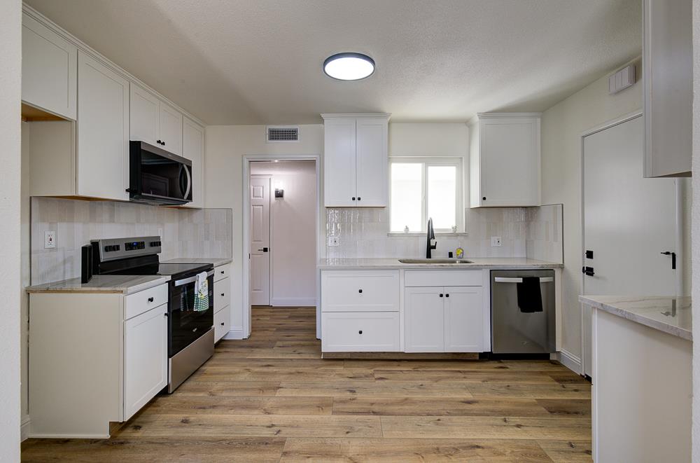 4745 N 5th Street, Fresno, CA, 93726