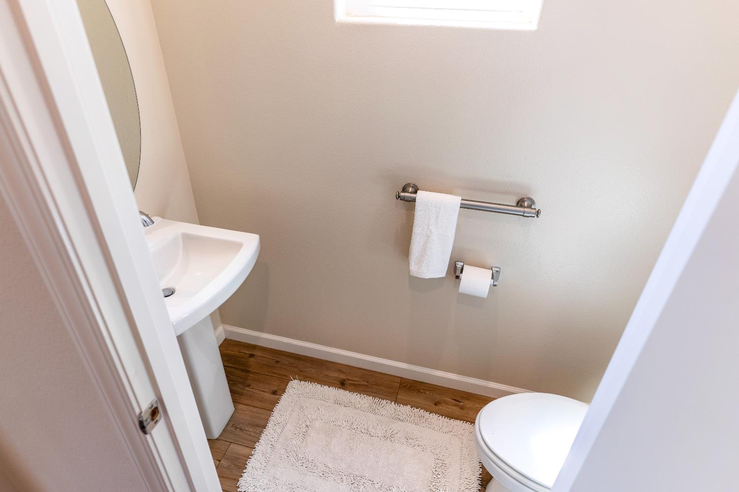 179 Sunset Drive S, Madera, CA, 93636