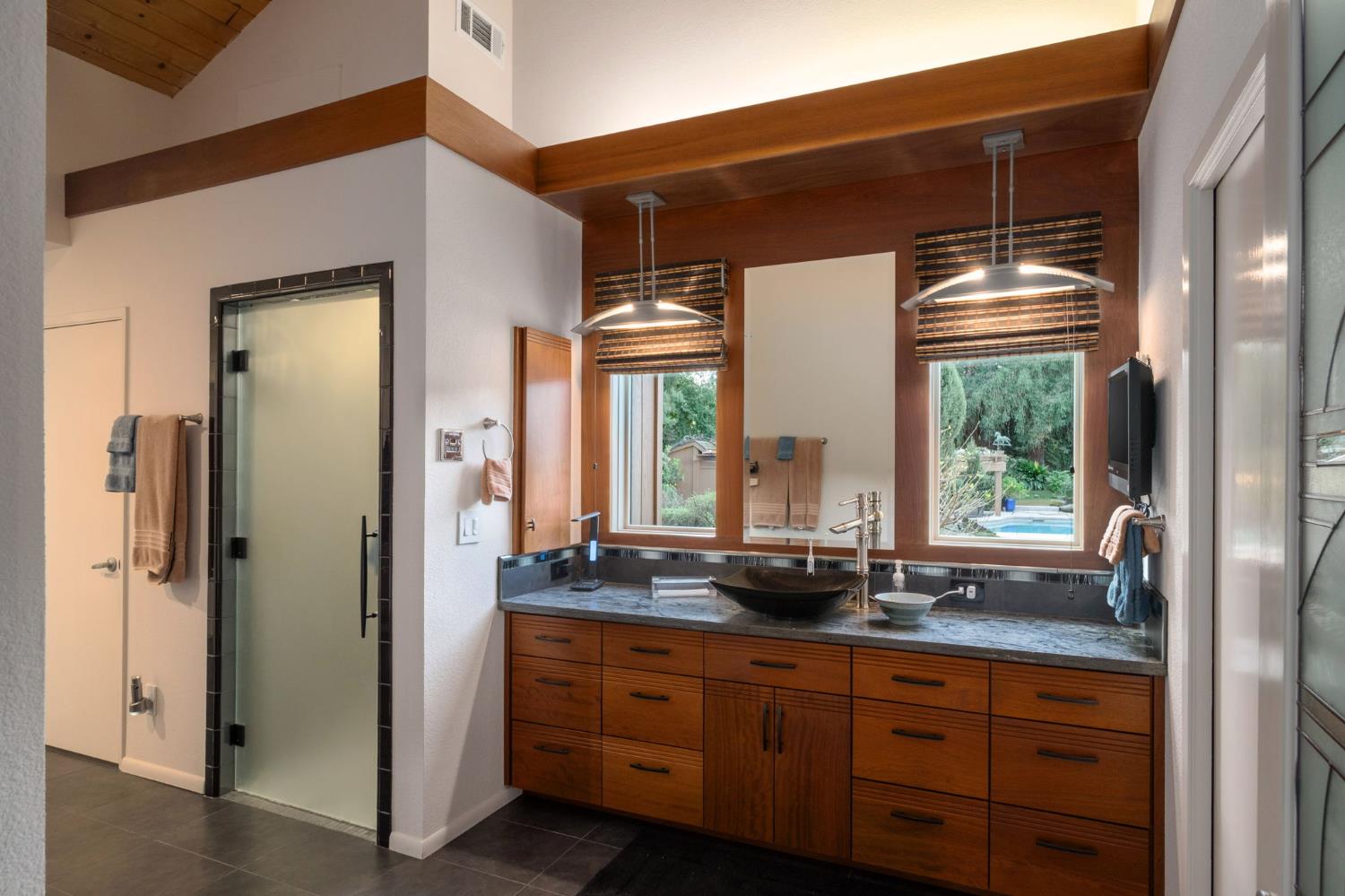 2273 W Dovewood Lane, Fresno, CA, 93711