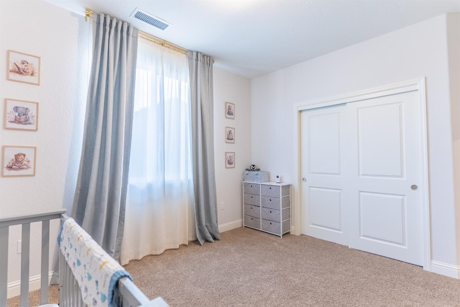 4176 Twain Avenue, Clovis, CA, 93619