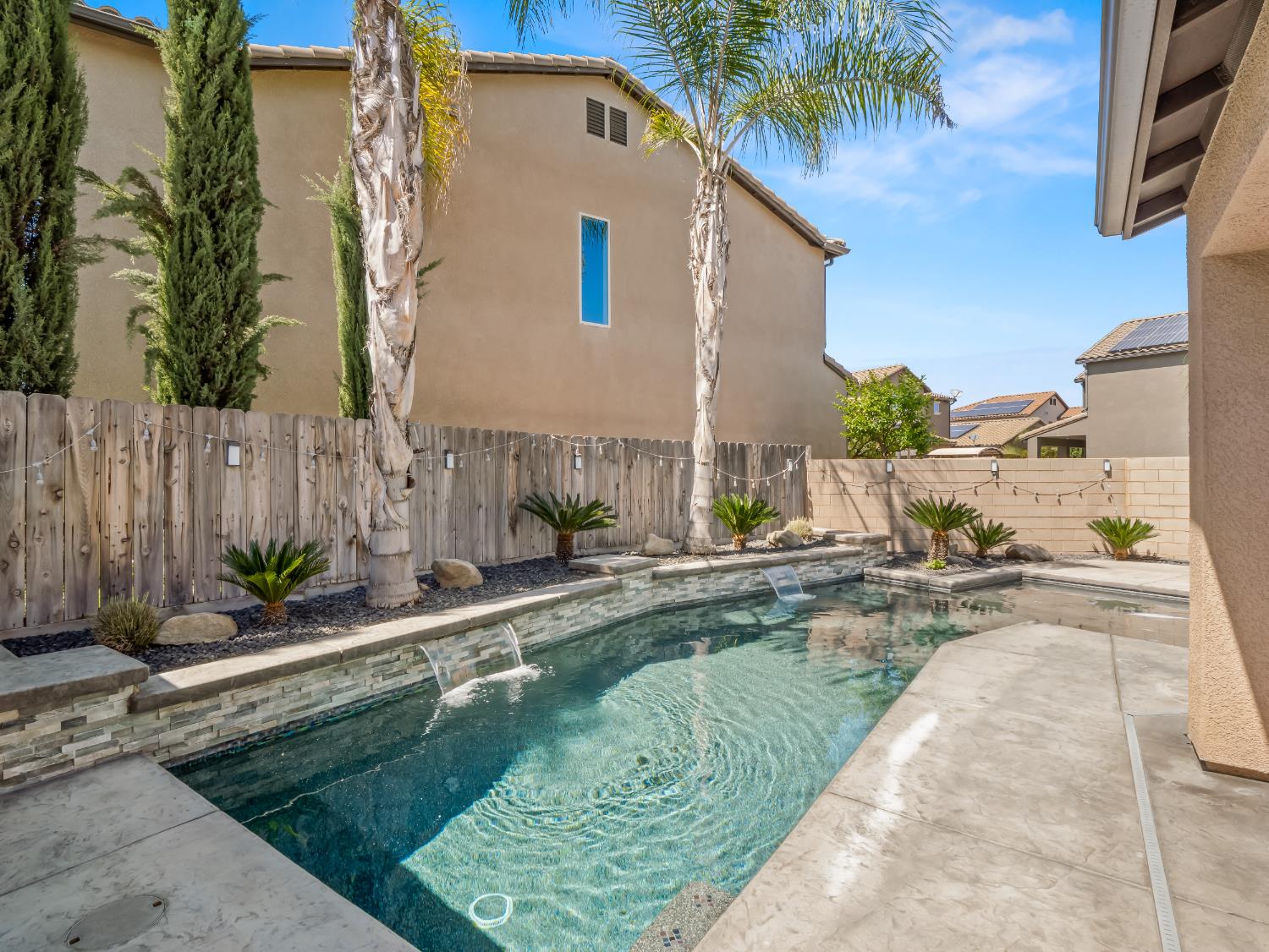 11617 N Bella Verde Avenue, Fresno, CA, 93730