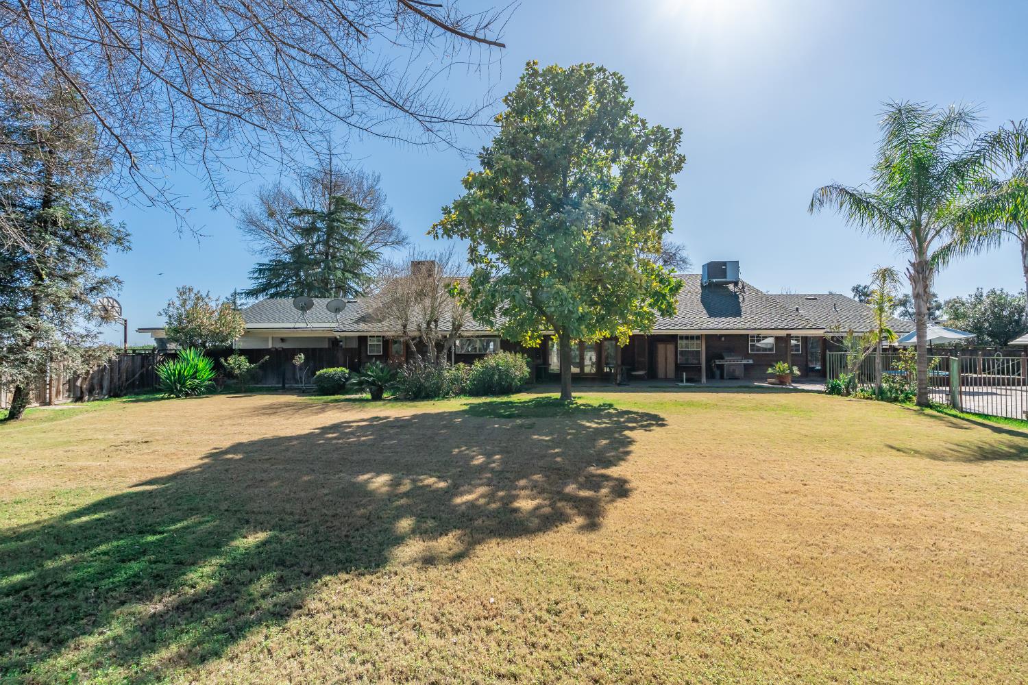 7176 E Butler Avenue, Fresno, CA, 93737