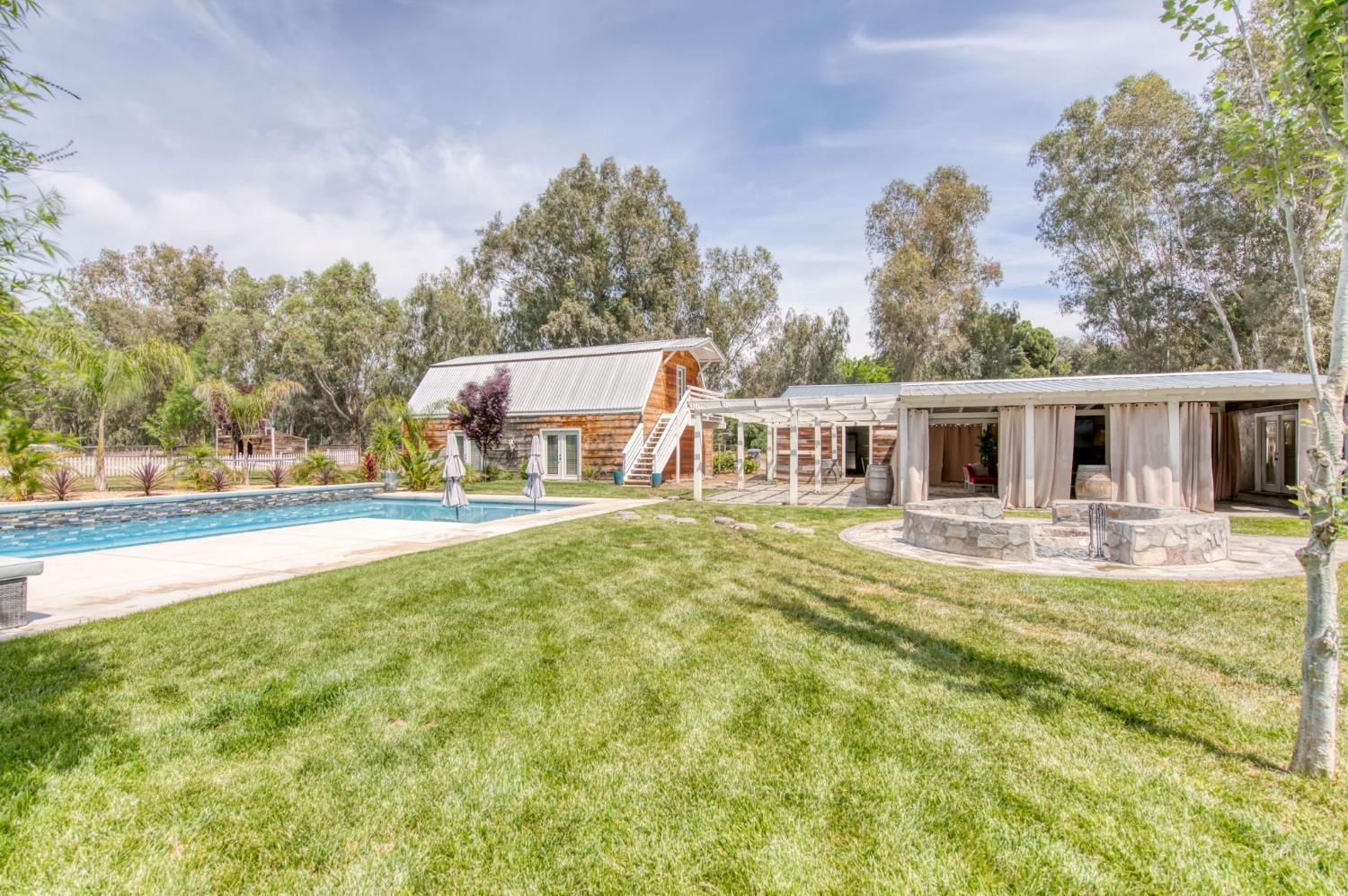 12215 N Friant Road, Fresno, CA, 93730