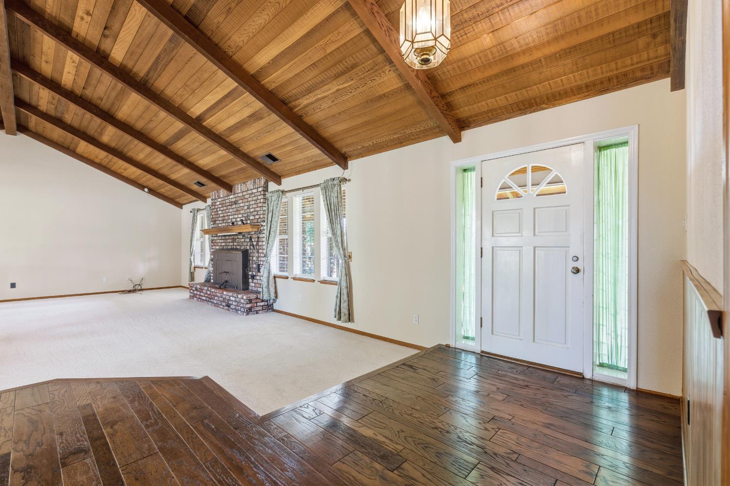 7176 E Butler Avenue, Fresno, CA, 93737