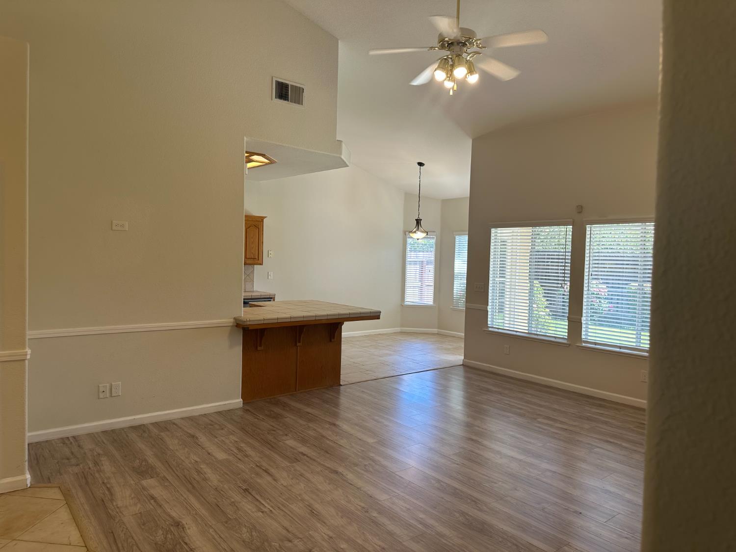 2523 E Cole Avenue, Fresno, CA, 93720 2523 E Cole Avenue, Fresno, CA, 93720