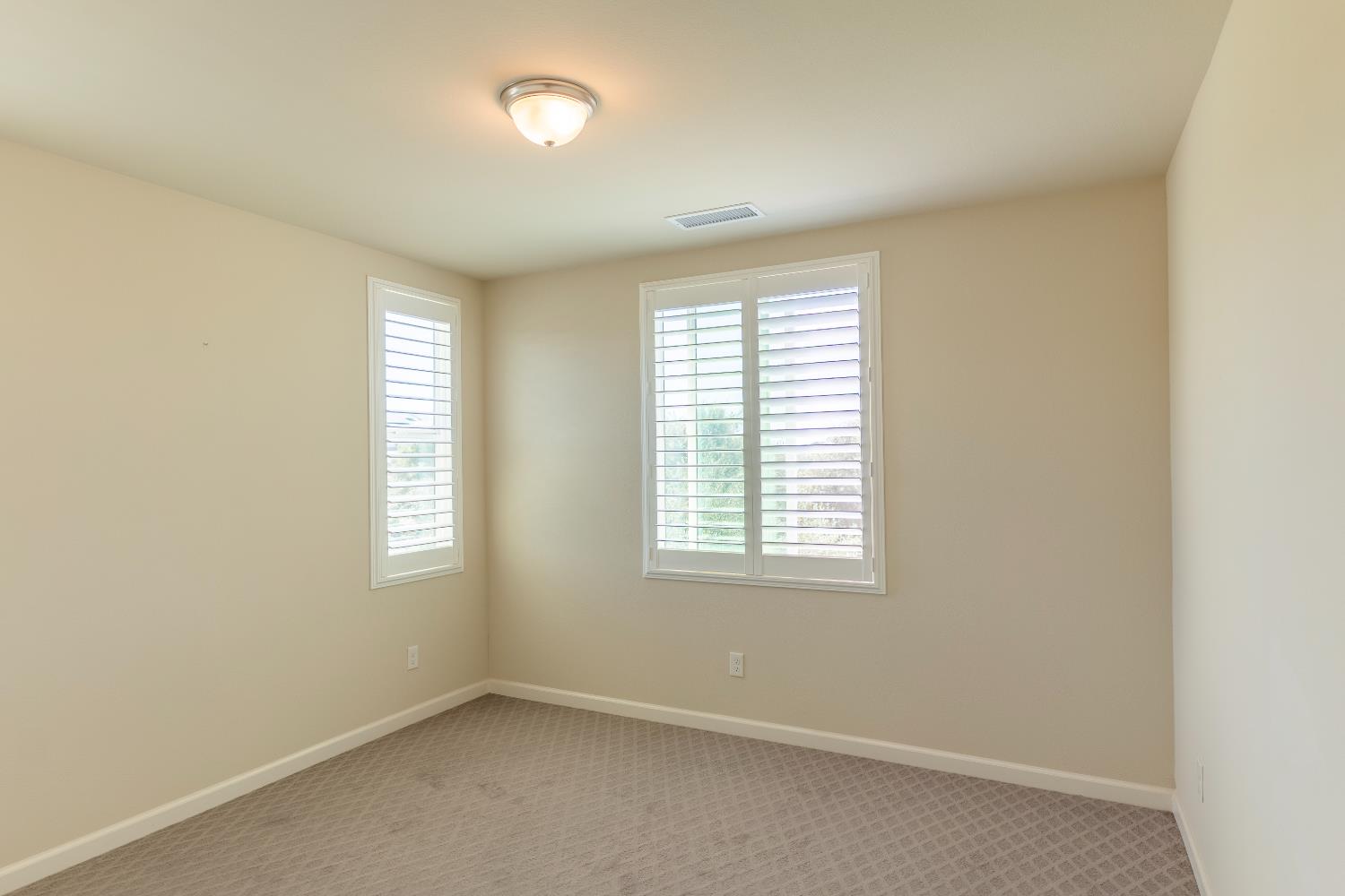 179 Sunset Drive S, Madera, CA, 93636