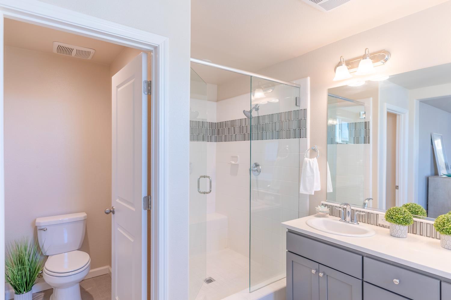 179 Sunset Drive S, Madera, CA, 93636