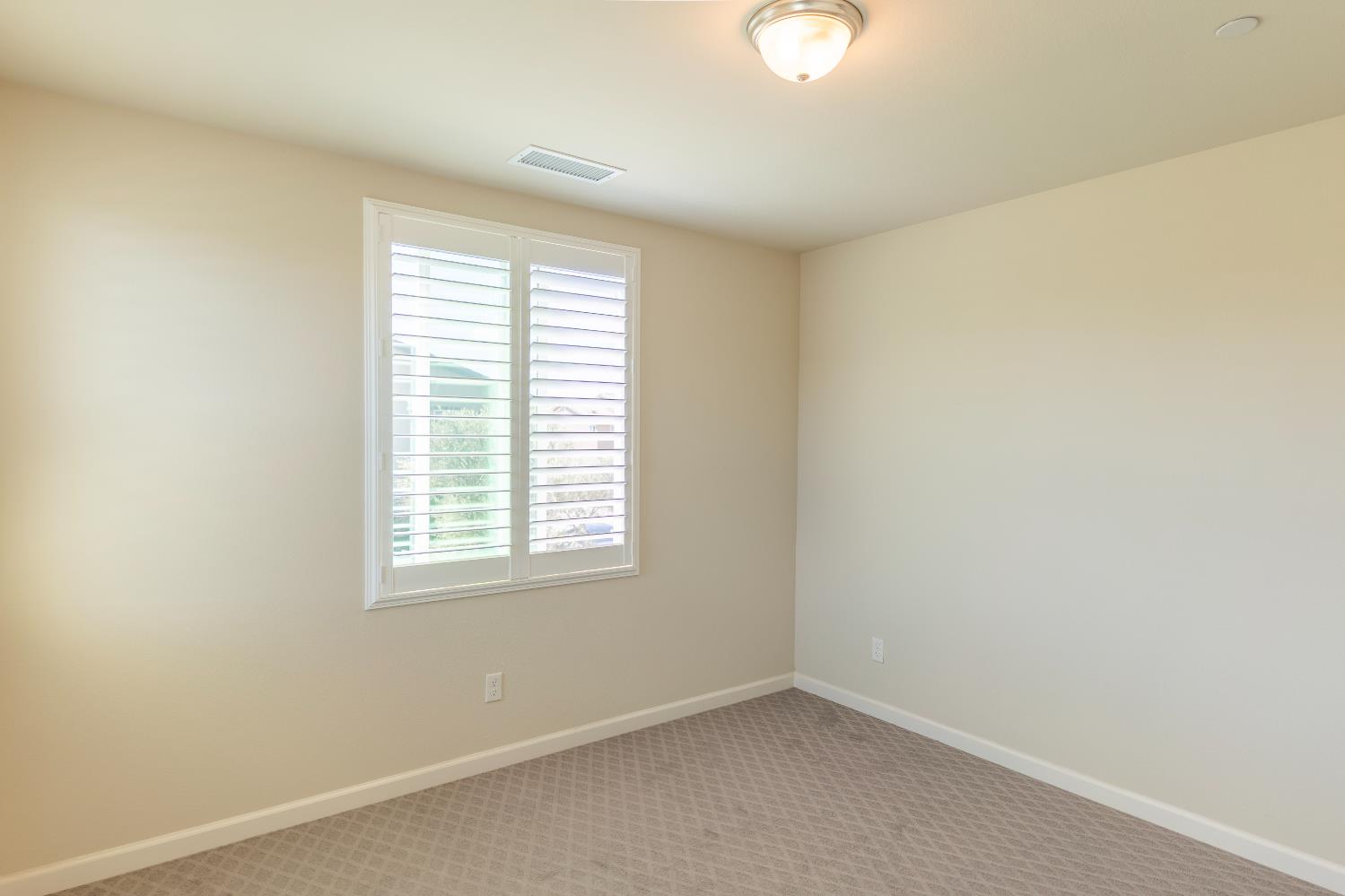 179 Sunset Drive S, Madera, CA, 93636