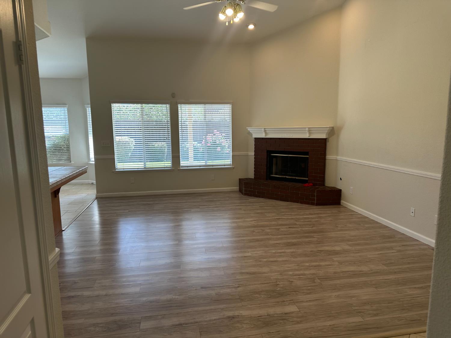 2523 E Cole Avenue, Fresno, CA, 93720 2523 E Cole Avenue, Fresno, CA, 93720