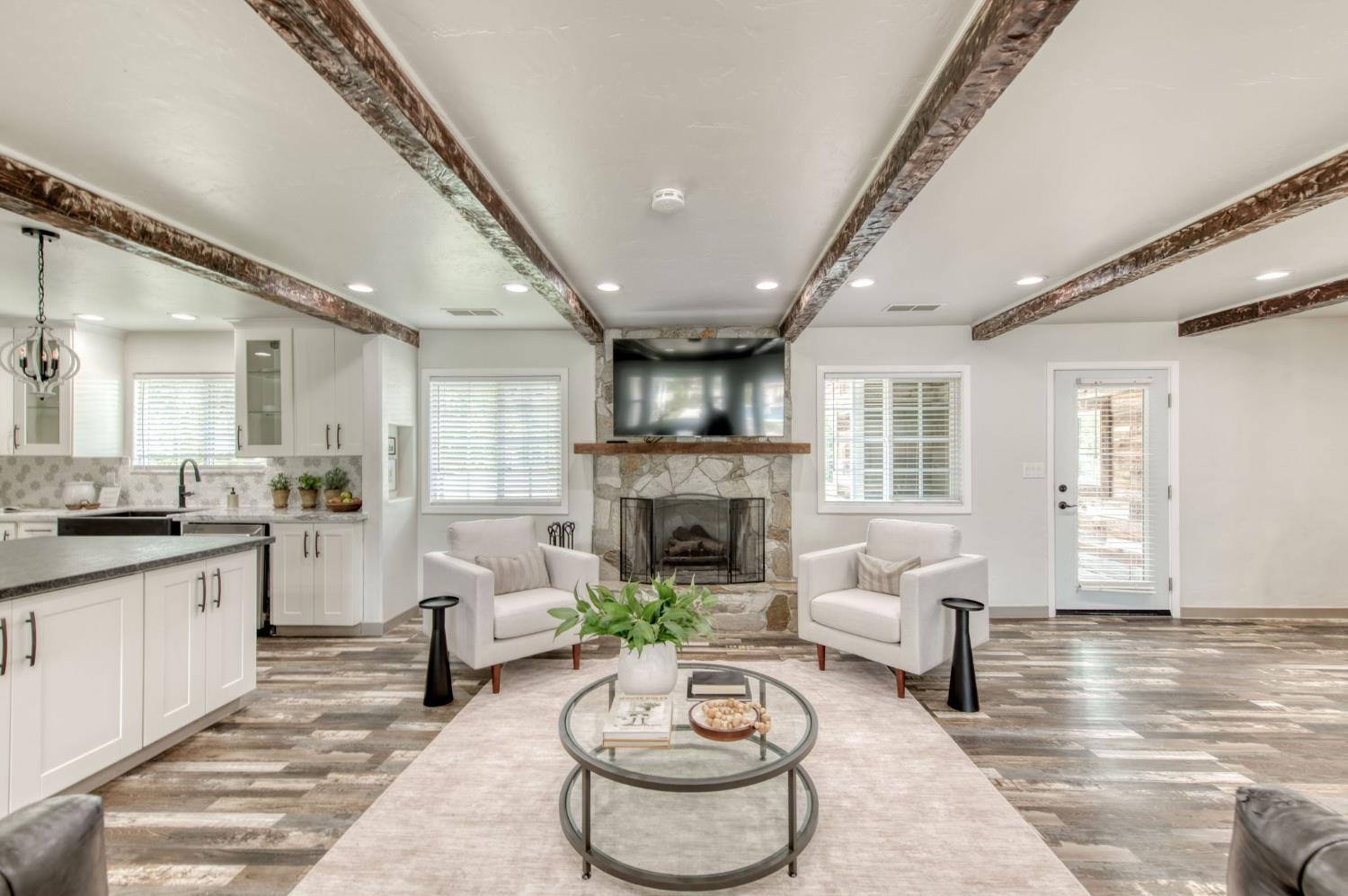 12215 N Friant Road, Fresno, CA, 93730