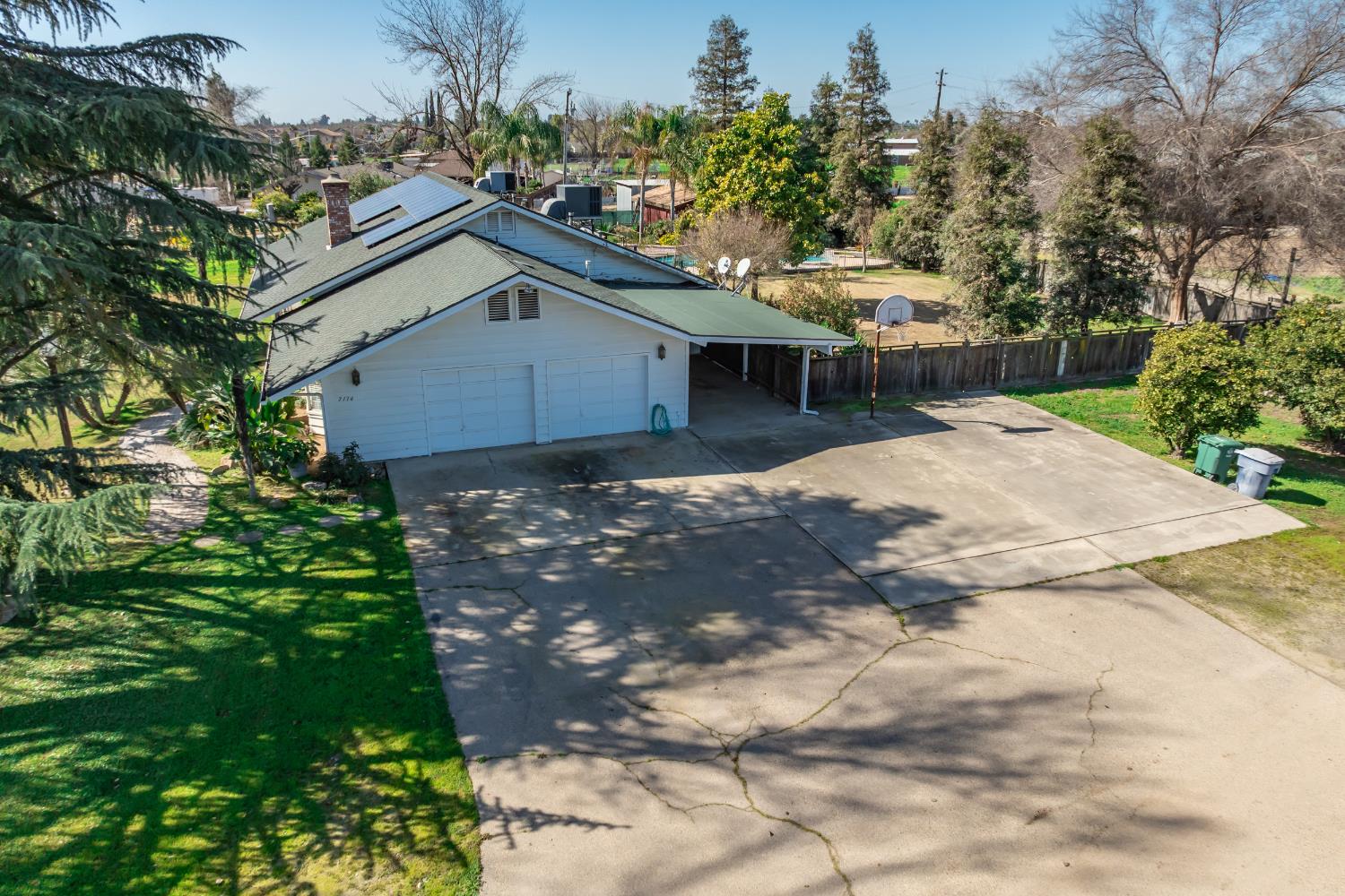 7176 E Butler Avenue, Fresno, CA, 93737