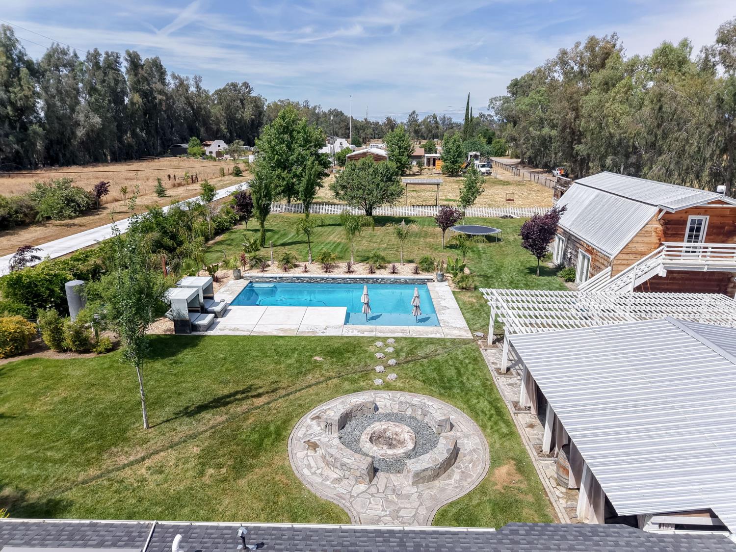 12215 N Friant Road, Fresno, CA, 93730