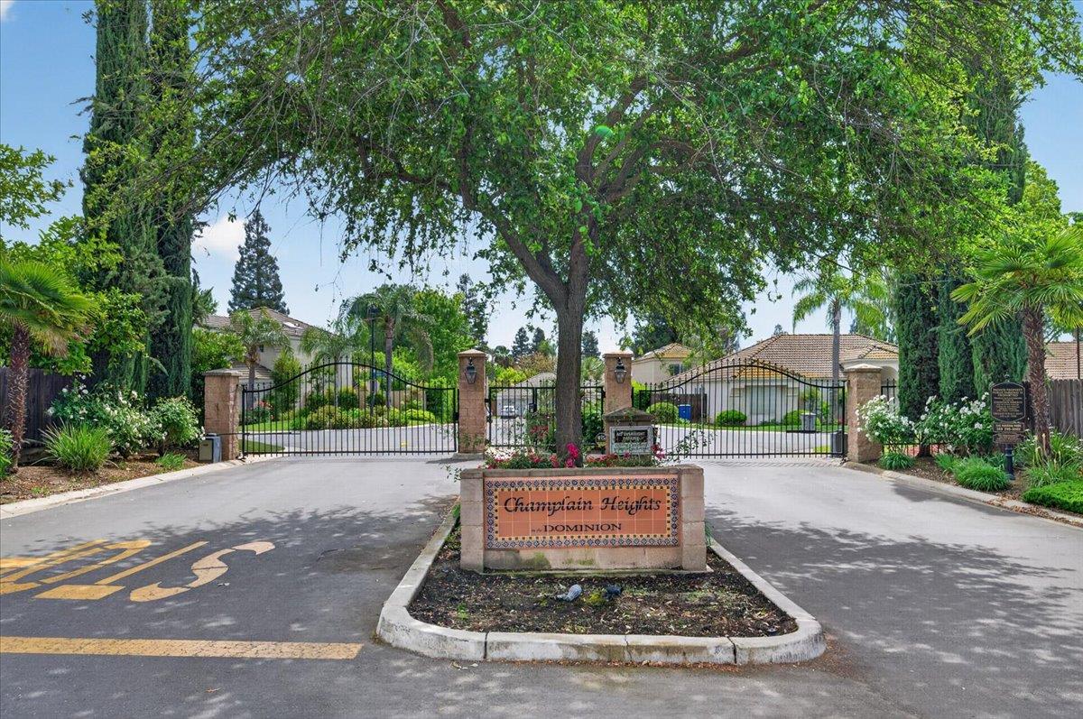 Single Family in Fresno - photo 3