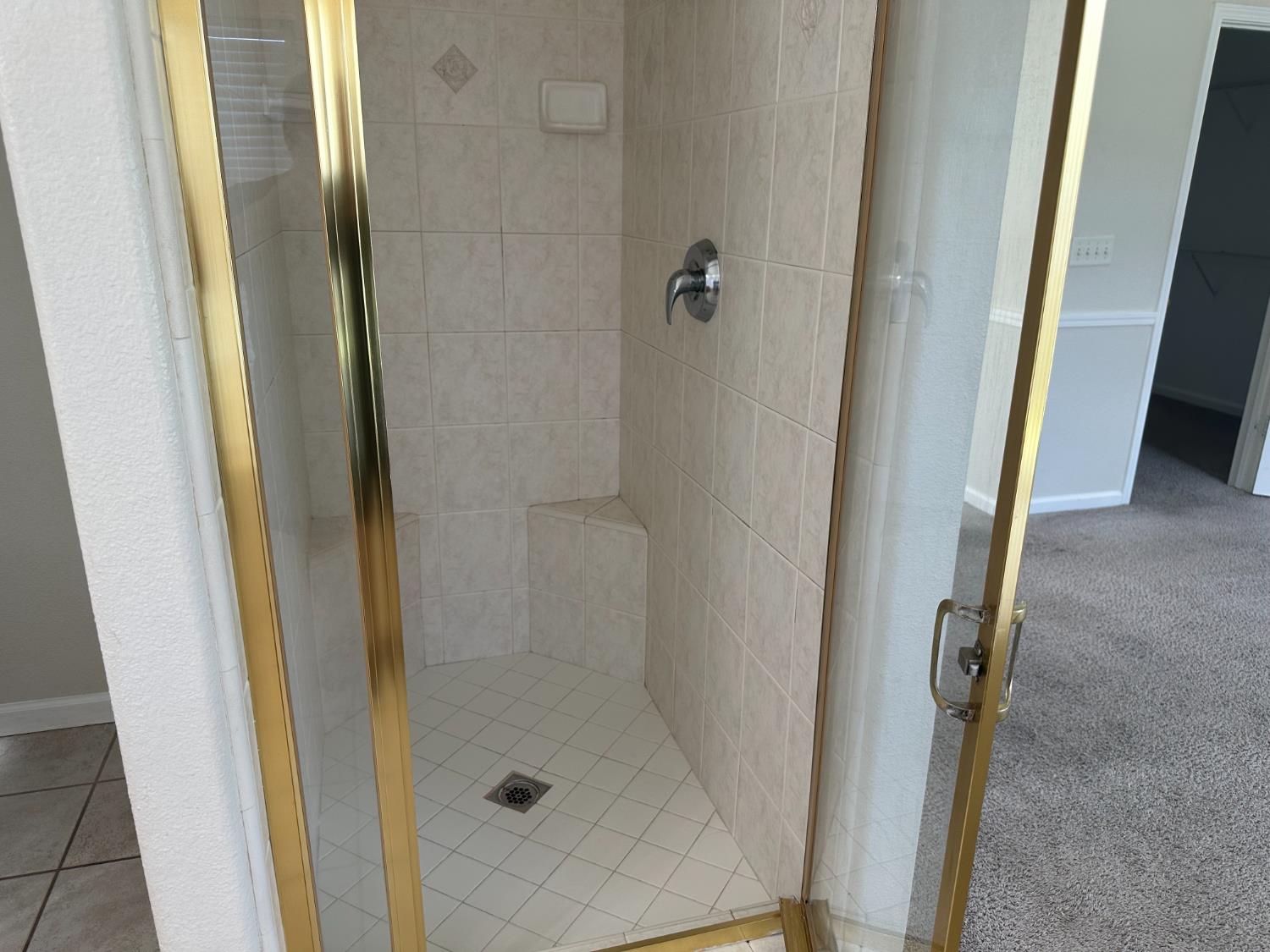 2523 E Cole Avenue, Fresno, CA, 93720 2523 E Cole Avenue, Fresno, CA, 93720