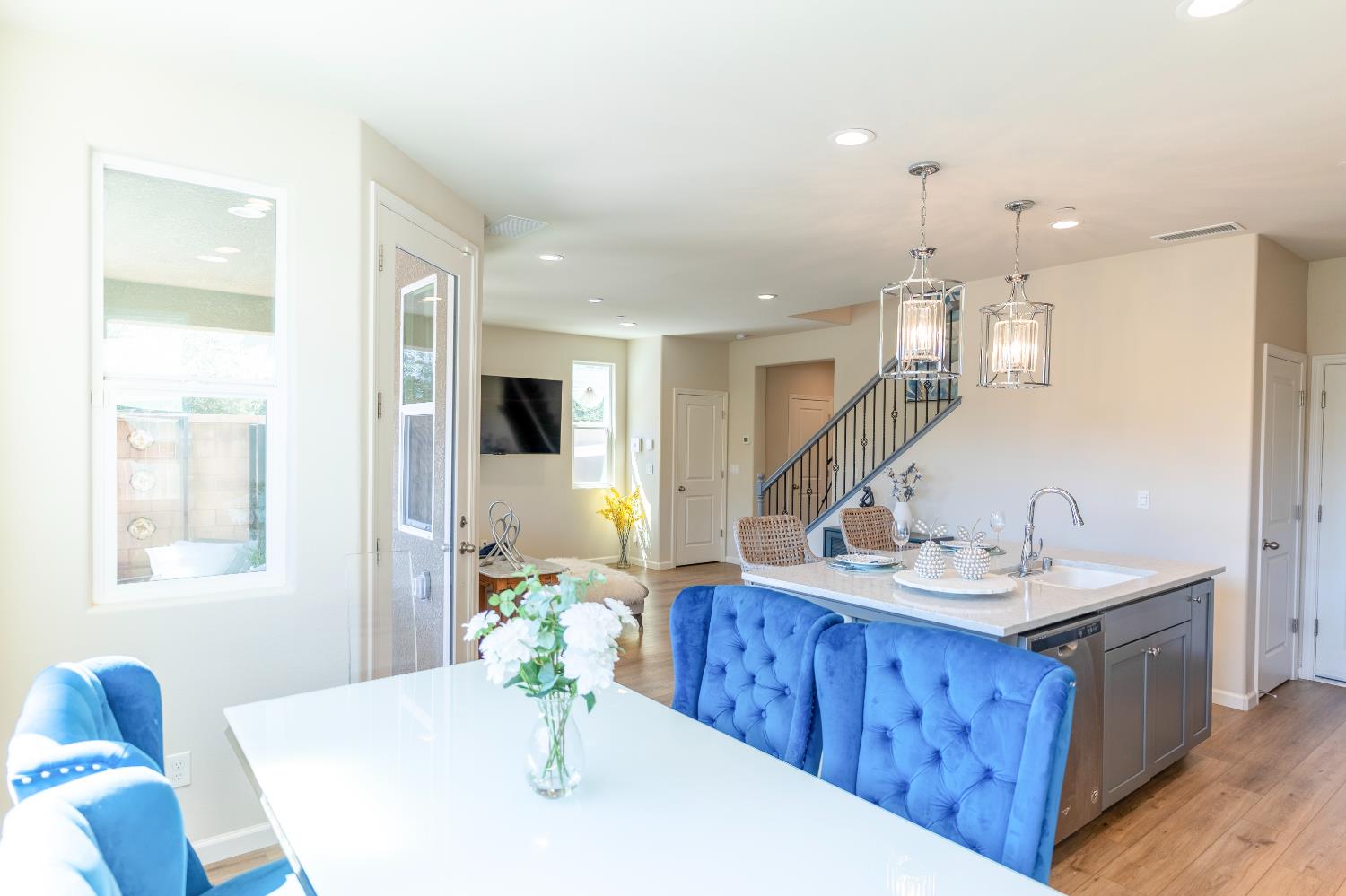 179 Sunset Drive S, Madera, CA, 93636