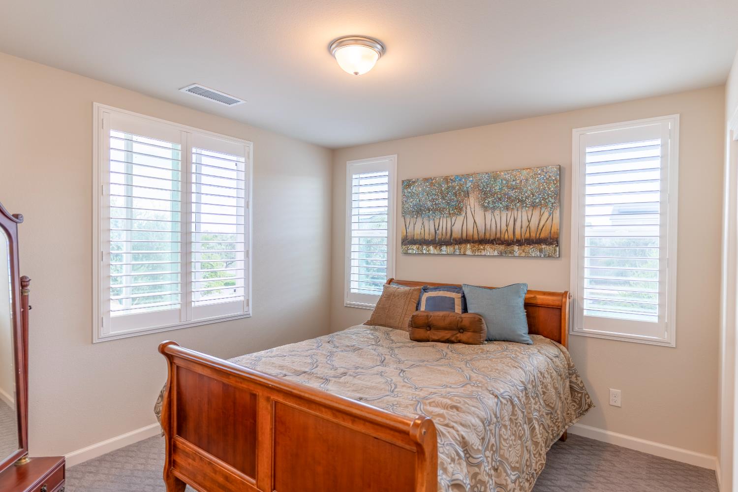 179 Sunset Drive S, Madera, CA, 93636