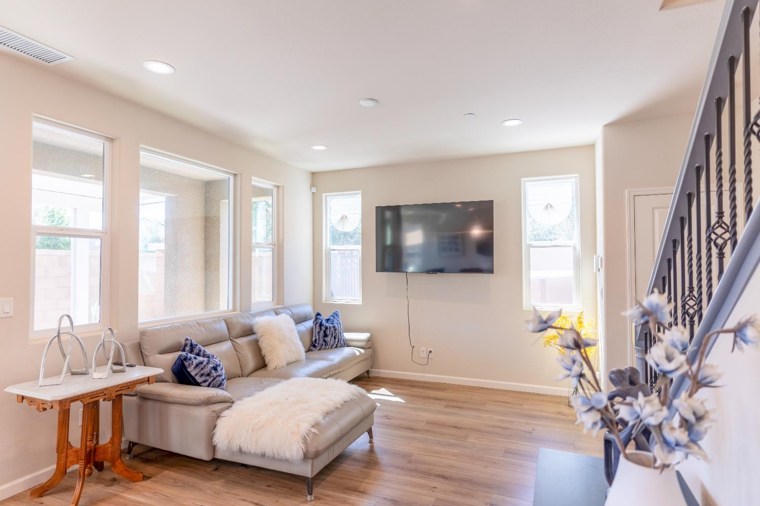 179 Sunset Drive S, Madera, CA, 93636