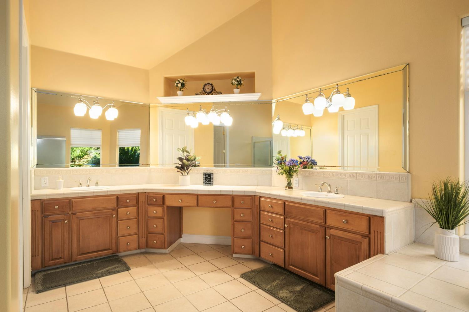 3386 E Via Monte Verdi Avenue, Clovis, CA, 93619