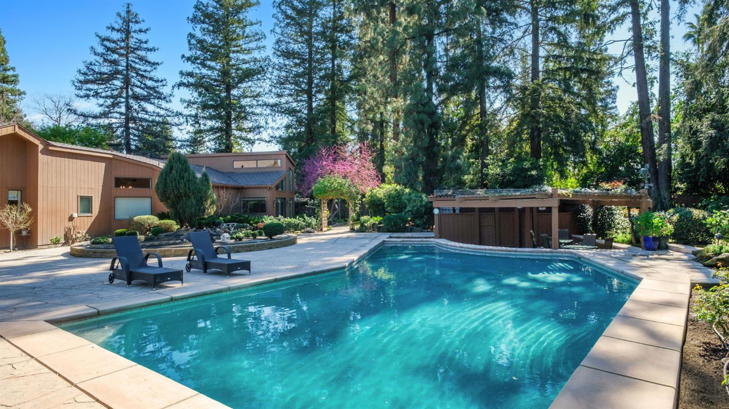 2273 W Dovewood Lane, Fresno, CA, 93711