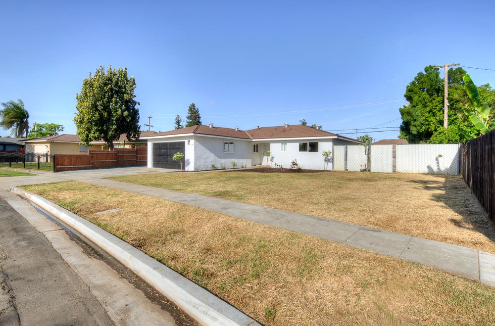 4745 N 5th Street, Fresno, CA, 93726