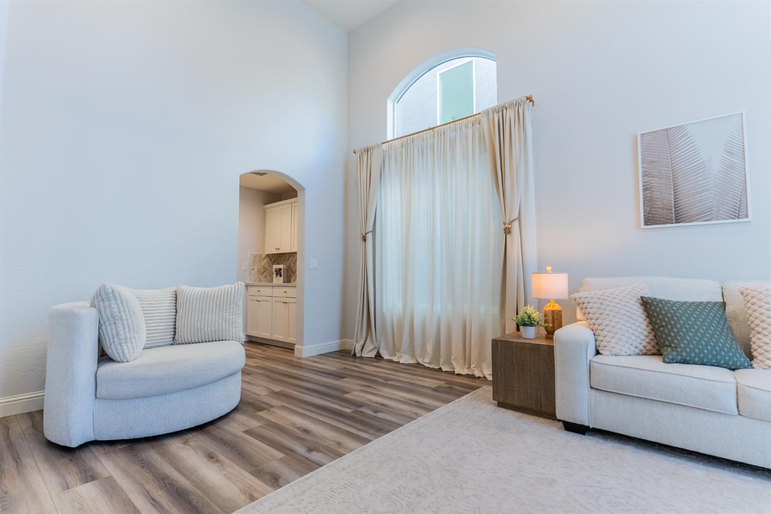 4176 Twain Avenue, Clovis, CA, 93619