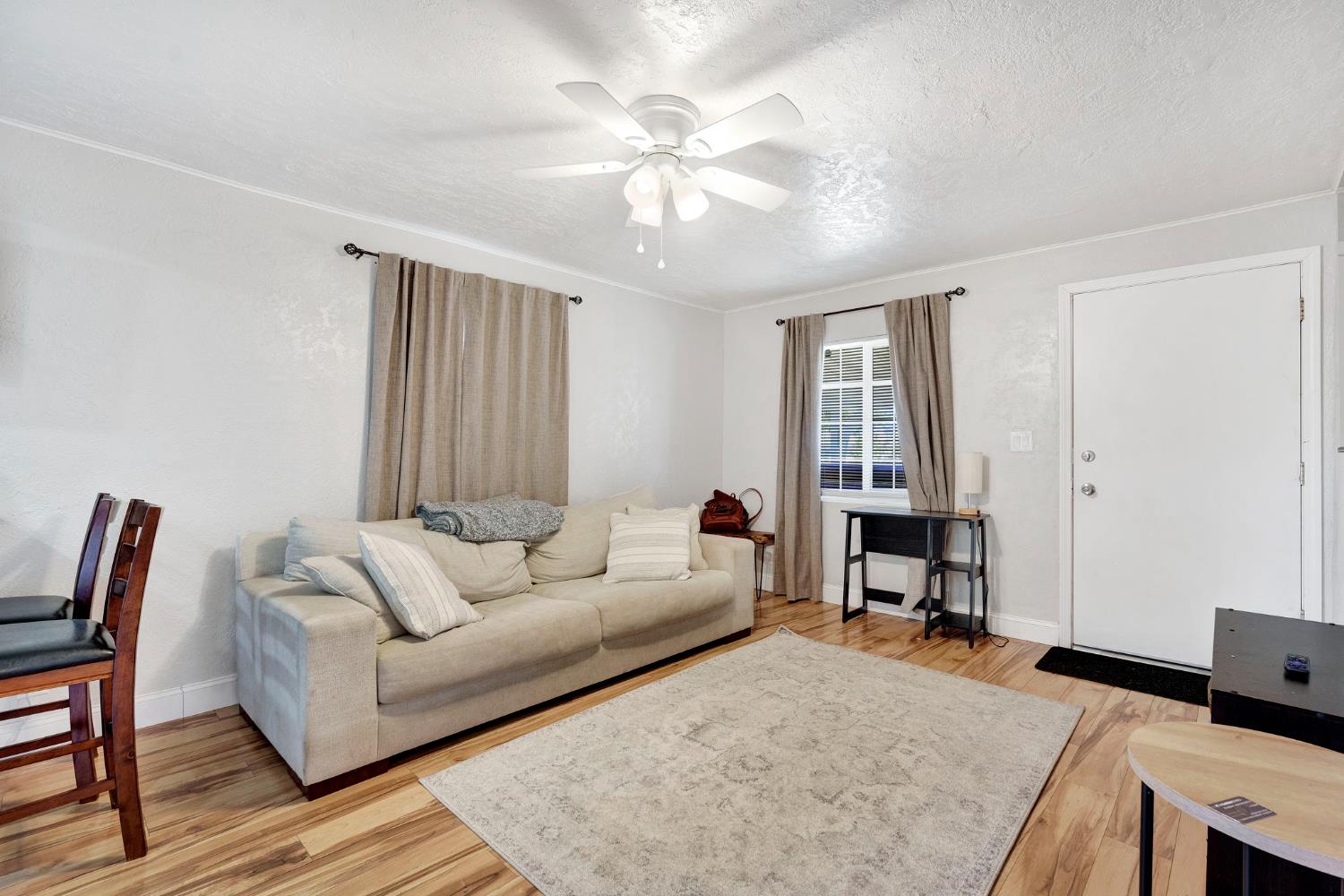 4104 E Madison Avenue, Fresno, CA, 93702