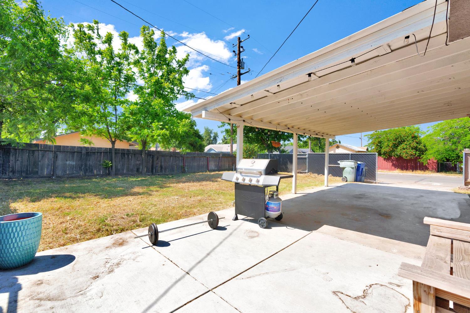 4104 E Madison Avenue, Fresno, CA, 93702
