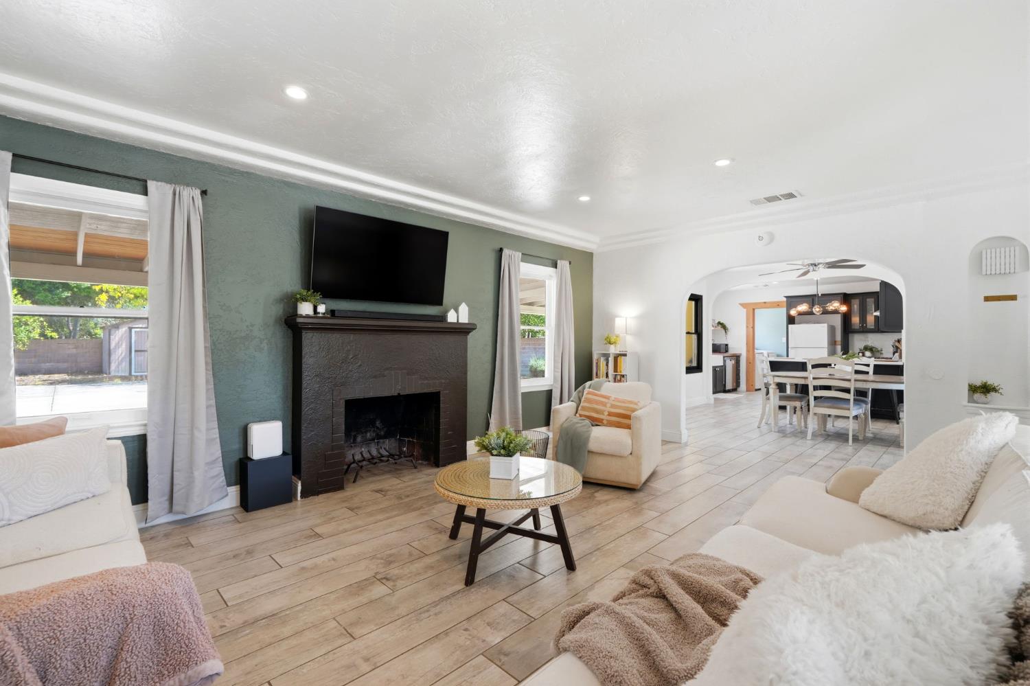 2142 N Wilson Avenue, Fresno, CA, 93704