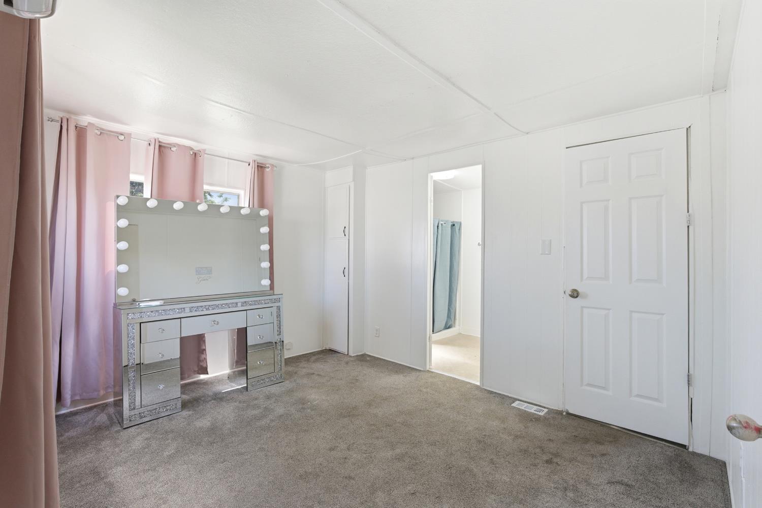 12846 W Lacey Boulevard UNIT&nbsp;33, Hanford, CA, 93230