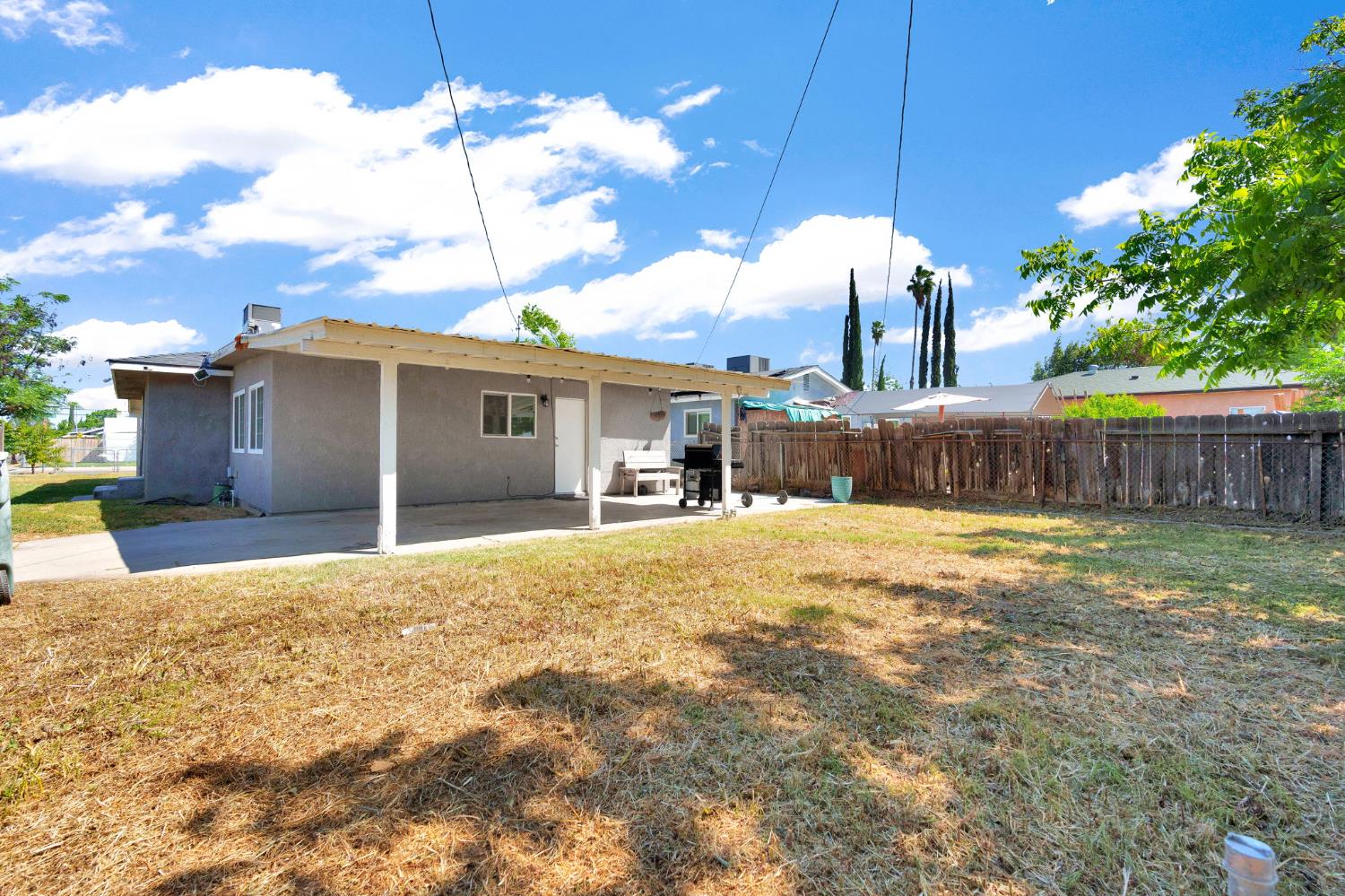 4104 E Madison Avenue, Fresno, CA, 93702