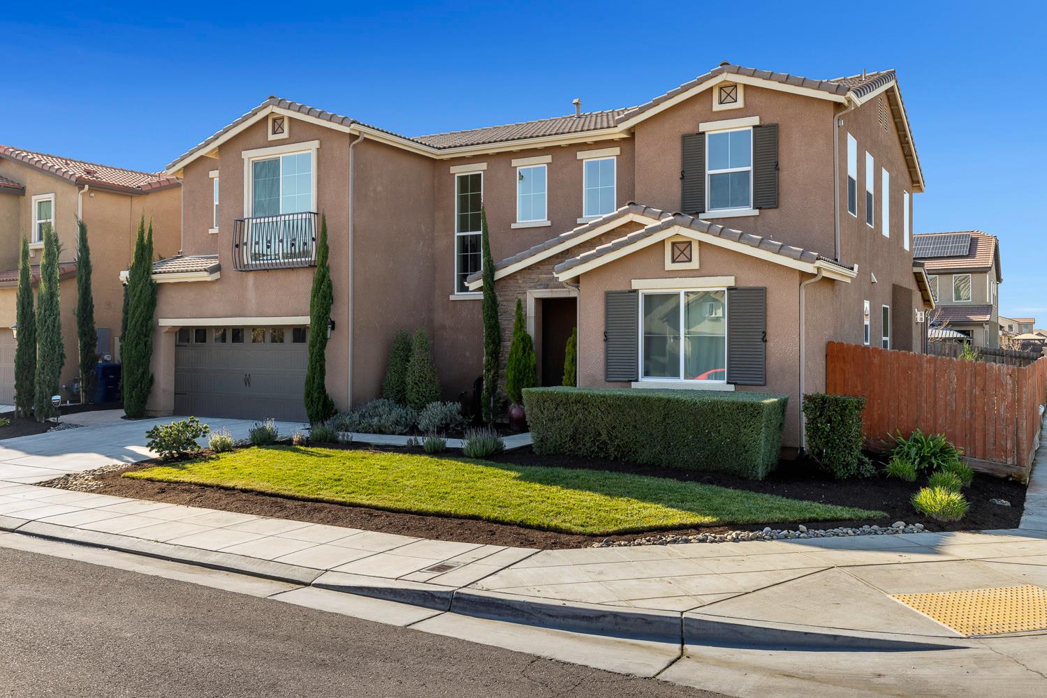 Single Family in Clovis - photo 2